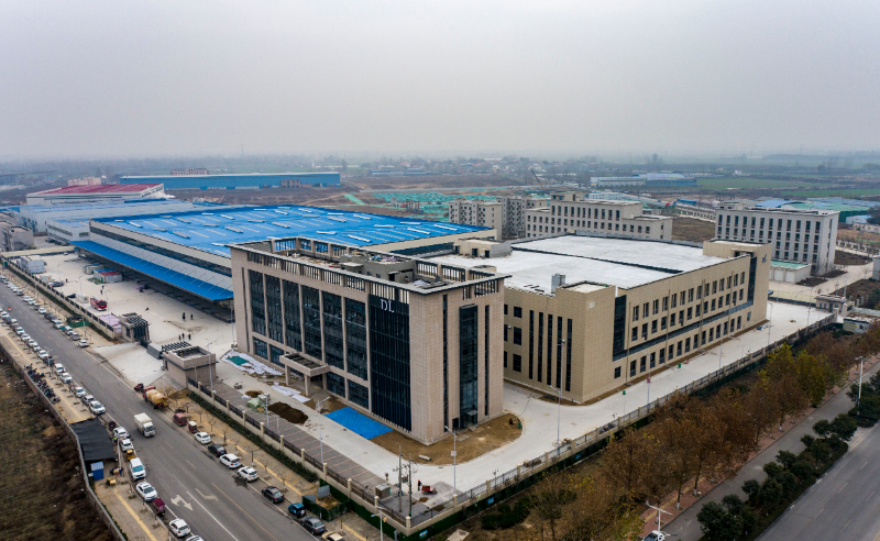 新鄉(xiāng)胖東來(lái)物流中心實(shí)景圖.jpg